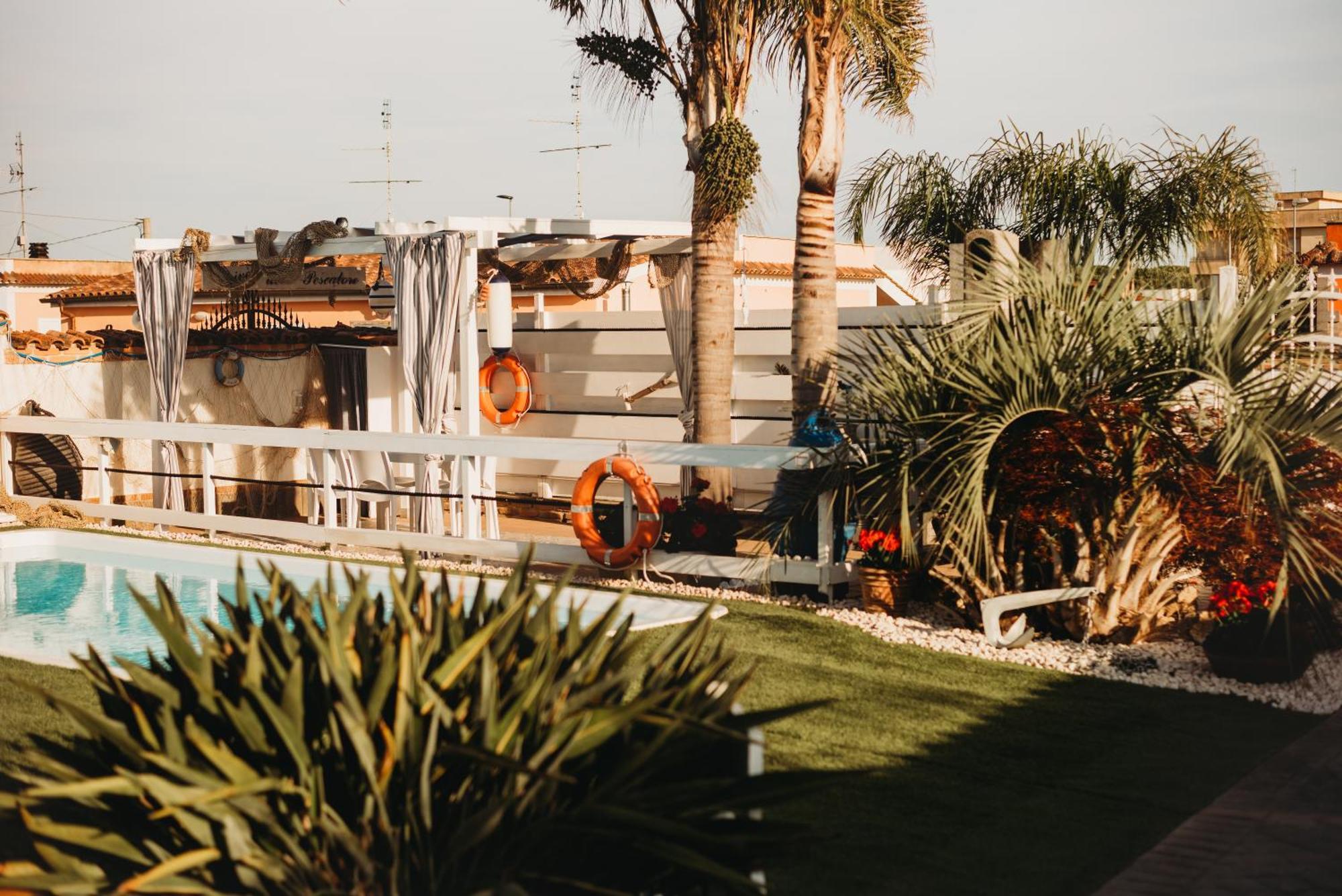 Alloggi Turistici Con Piscina Palestra Jacuzzi Sauna 安齐奥 外观 照片
