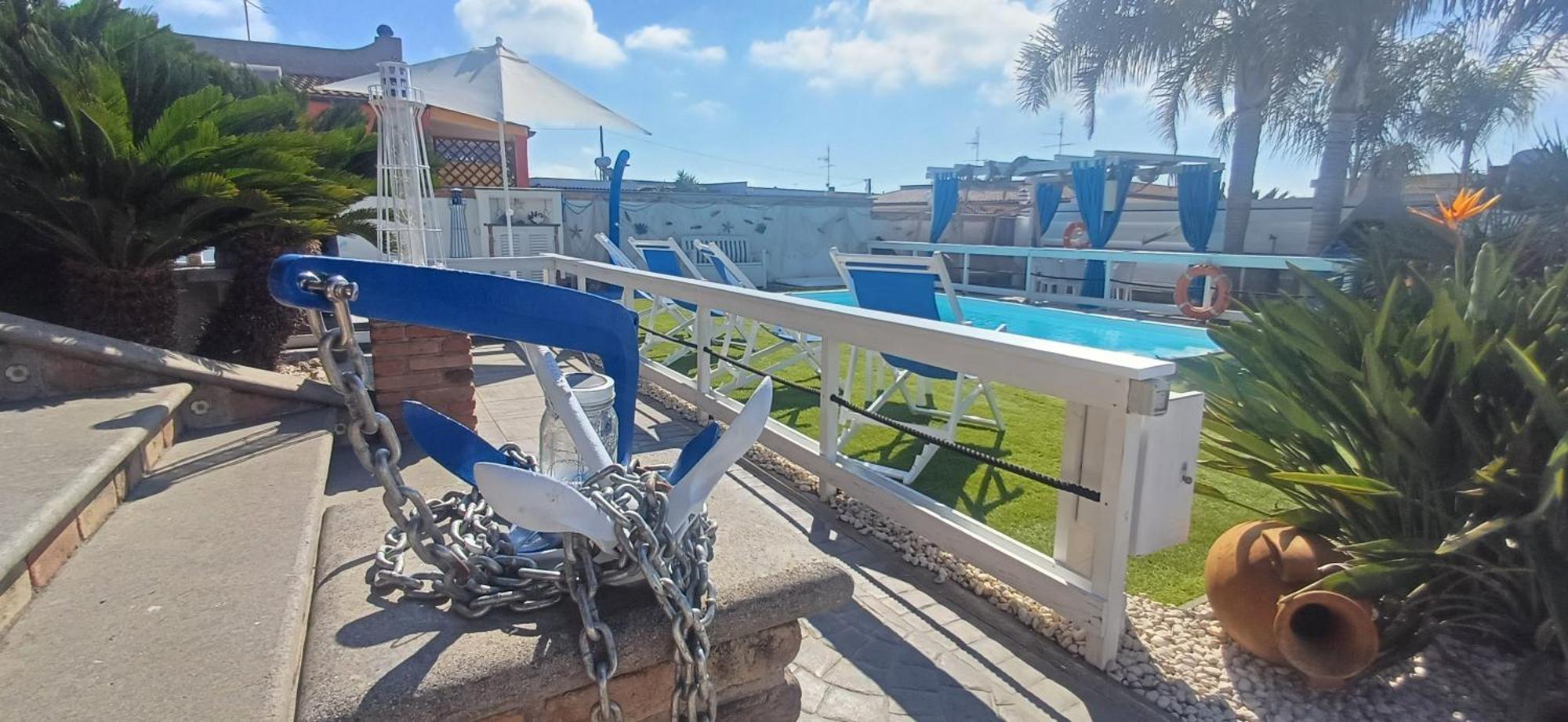 Alloggi Turistici Con Piscina Palestra Jacuzzi Sauna 安齐奥 外观 照片